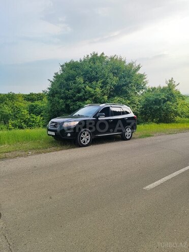 Hyundai Santa Fe-8