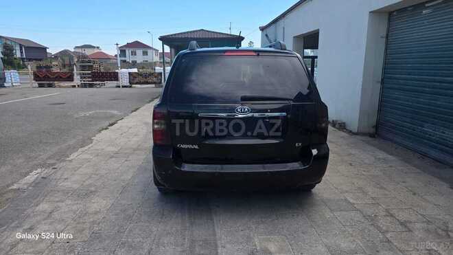 Kia Carnival-3