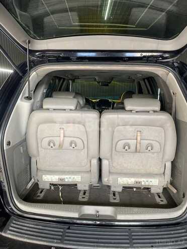 Kia Carnival-6