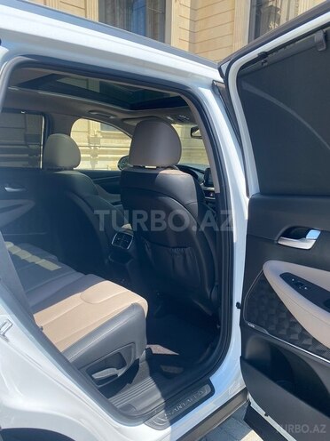 Hyundai Santa Fe-10