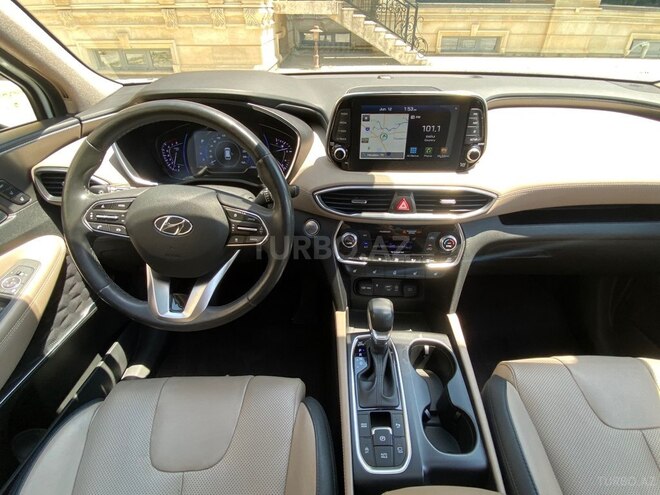 Hyundai Santa Fe-8