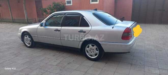 Mercedes C 180-4
