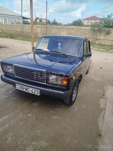 LADA (VAZ) 2107-2