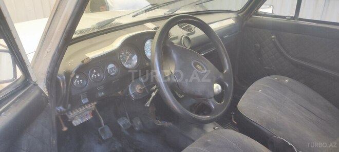 LADA (VAZ) 2106-8