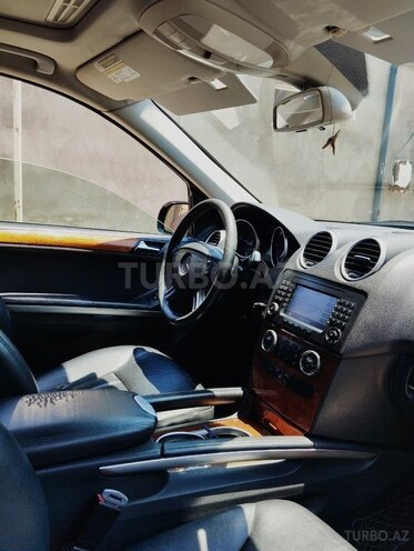 Mercedes ML 350 4MATIC-10