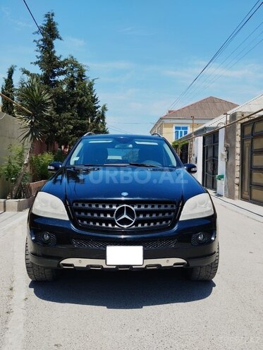Mercedes ML 350 4MATIC-1