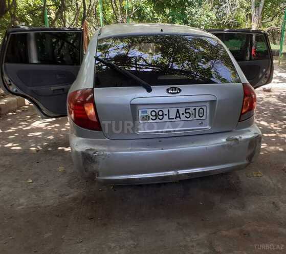 Kia Rio-4