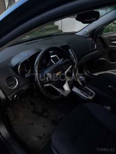 Chevrolet Cruze-6