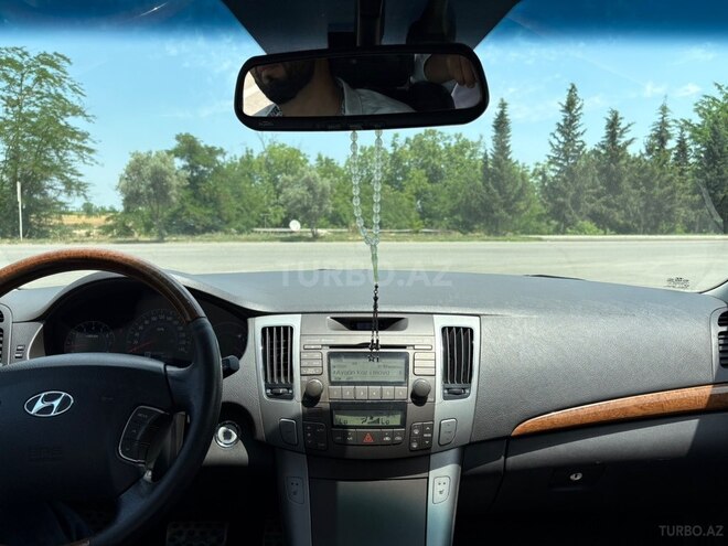Hyundai Sonata-3