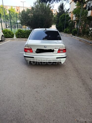 BMW 528-3