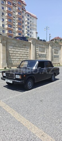 LADA (VAZ) 2107-2