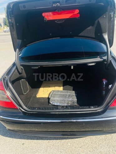 Mercedes E 220-9