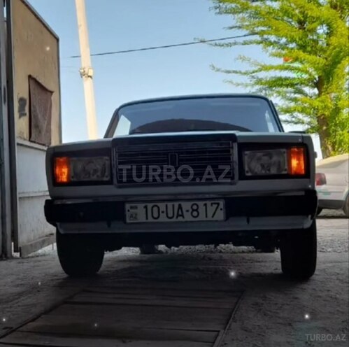 LADA (VAZ) 2107-2