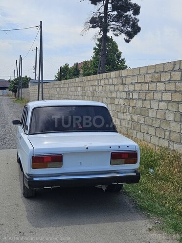 LADA (VAZ) 2107-2