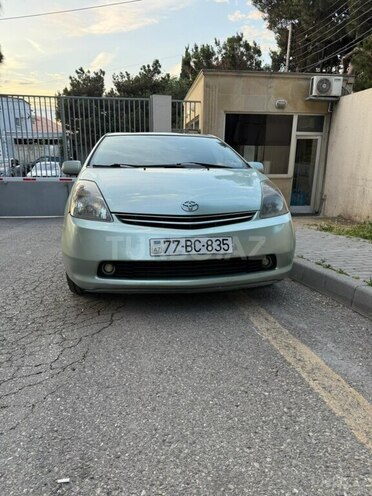 Toyota Prius-1