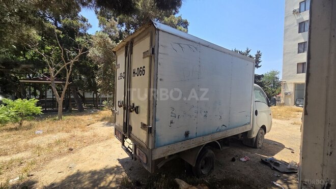 Hyundai H 100-4