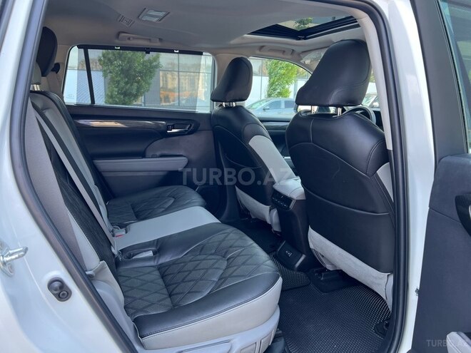 Toyota Highlander-9