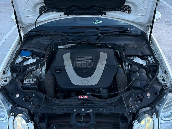 Mercedes E 230-9