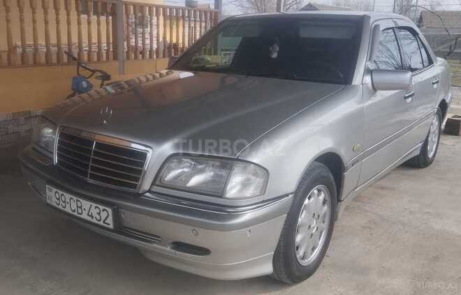 Mercedes C 180-3