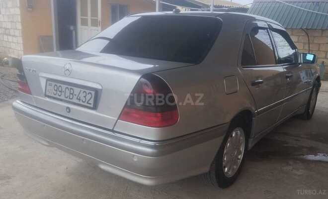 Mercedes C 180-5