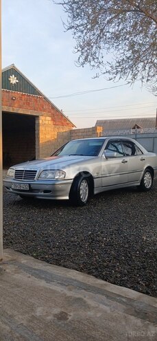 Mercedes C 180-15