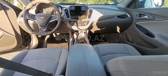 Chevrolet Malibu-4