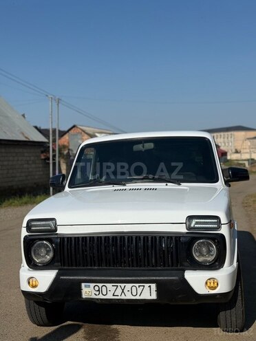 LADA (VAZ) Niva-12