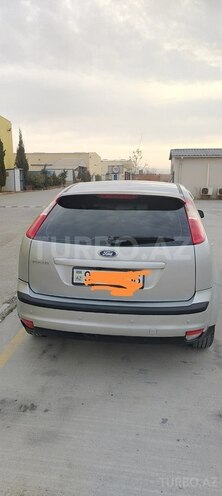 Ford Focus-3
