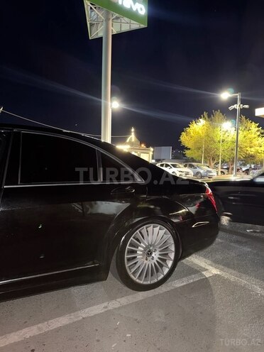 Mercedes S 350 4MATIC-3