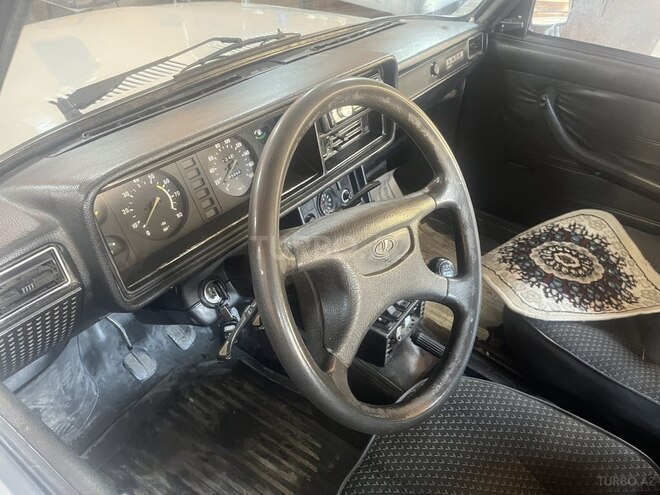 LADA (VAZ) 2107-5