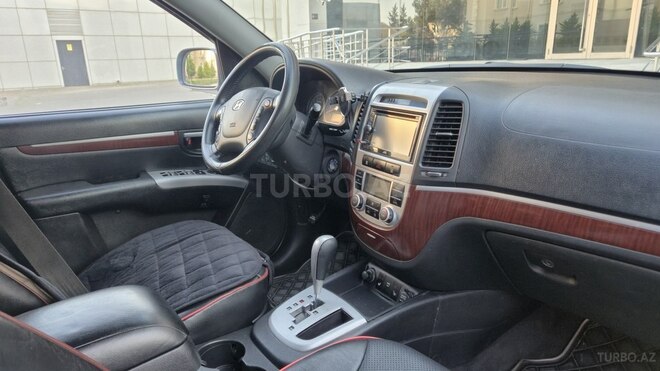 Hyundai Santa Fe-4