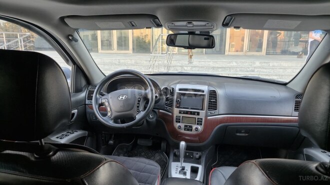 Hyundai Santa Fe-6