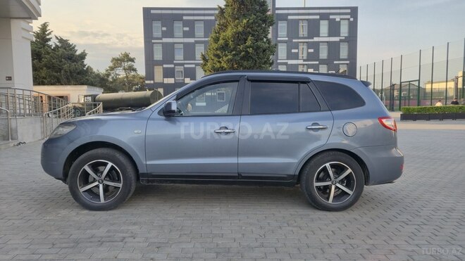 Hyundai Santa Fe-14