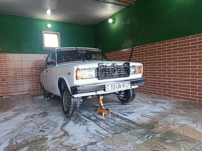 LADA (VAZ) 2107-4