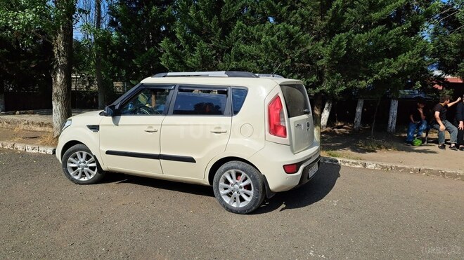 Kia Soul-4