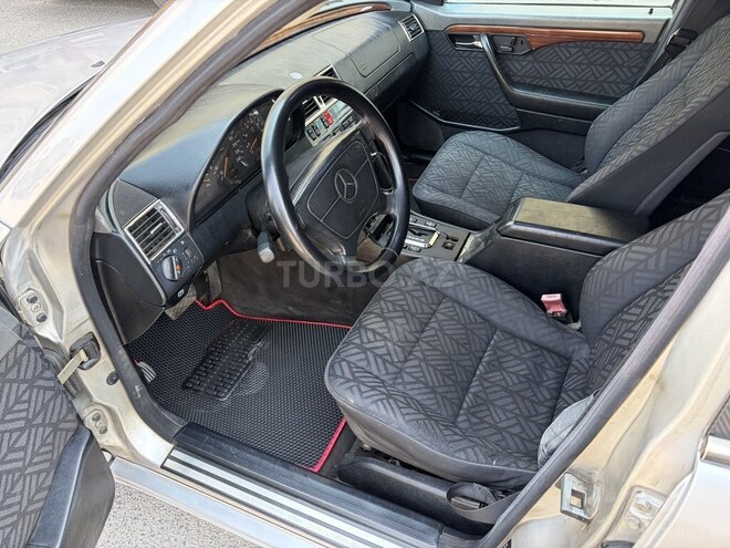 Mercedes C 200-12