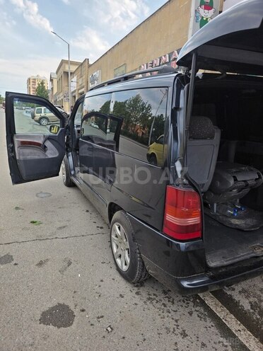 Mercedes Vito 112 CDI-6
