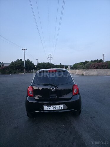 Nissan March-5