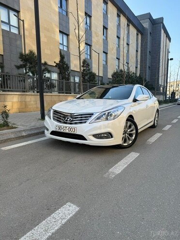 Hyundai Azera-5