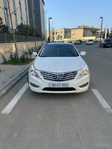 Hyundai Azera-6