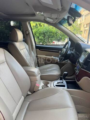 Hyundai Santa Fe-8