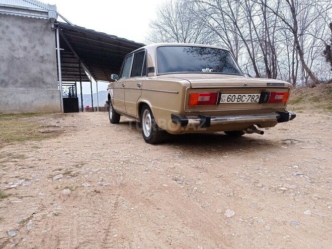 LADA (VAZ) 2106-7