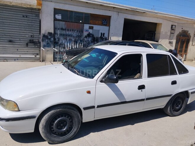 Daewoo Nexia-4