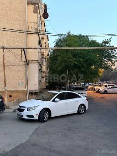 Chevrolet Cruze-2