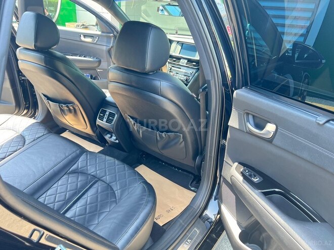 Kia Optima-12