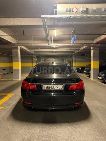 BMW 750-4