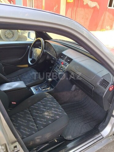 Mercedes C 200-10