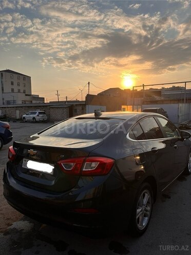 Chevrolet Cruze-5