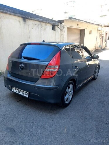 Hyundai i30-2