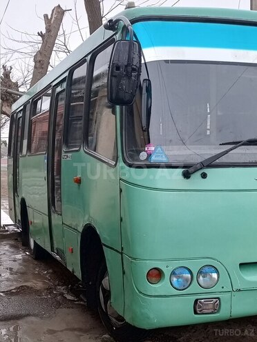 Isuzu Bogdan-4